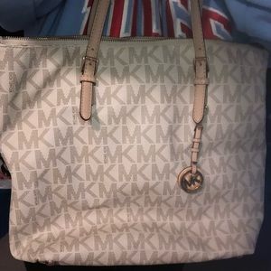 Michael Kors White & tan tote bag